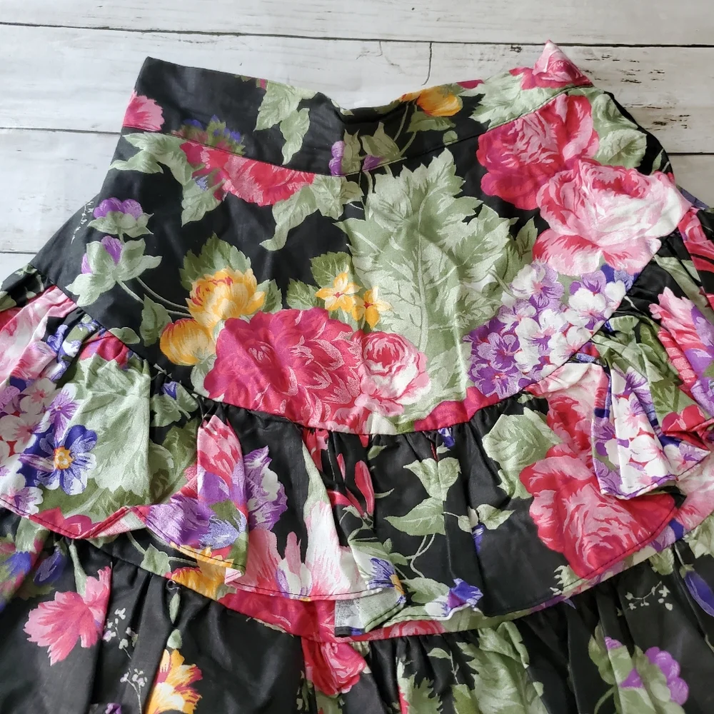 Vintage floral skirt high waisted tiered‎ ruffles 89s 90s